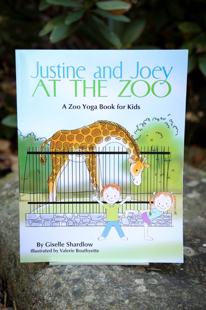 Zoo animal book for toddlers - Kids Yoga Stories