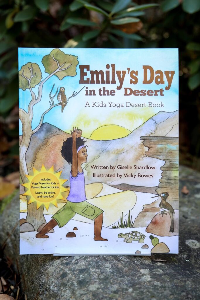 Emily's Day in the Desert: LEARN ABOUT THE DESERT THROUGH MOVEMENT AND STORY!